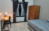 Interior Kamar Tipe A Dengan Meja Dan Lemari Jati 4