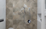 Kamar Mandi Lantai Atas